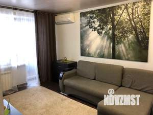 2-к квартира, посуточно, 40м2, 9/9 этаж