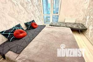 2-к квартира, посуточно, 75м2, 8/25 этаж