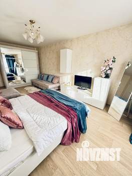 1-к квартира, посуточно, 35м2, 2/9 этаж