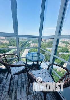 Студия квартира, посуточно, 30м2, 20/25 этаж