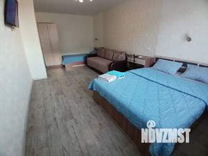 1-к квартира, посуточно, 40м2, 18/25 этаж