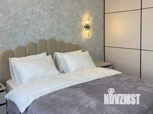 1-к квартира, посуточно, 44м2, 12/20 этаж