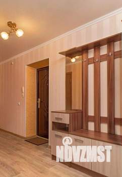 1-к квартира, посуточно, 70м2, 1/1 этаж