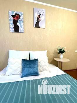 1-к квартира, посуточно, 35м2, 5/9 этаж