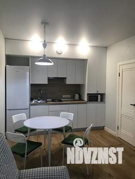 1-к квартира, посуточно, 42м2, 6/18 этаж