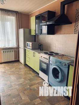 1-к квартира, посуточно, 40м2, 4/14 этаж