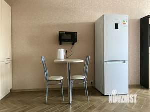 1-к квартира, посуточно, 46м2, 7/25 этаж