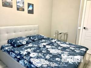 1-к квартира, посуточно, 38м2, 13/23 этаж