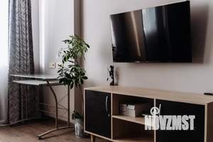 1-к квартира, посуточно, 42м2, 21/24 этаж