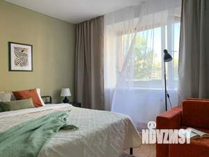 1-к квартира, посуточно, 42м2, 2/15 этаж