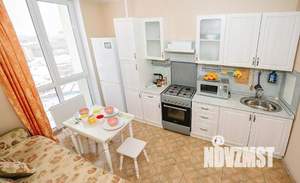 1-к квартира, посуточно, 35м2, 1/1 этаж