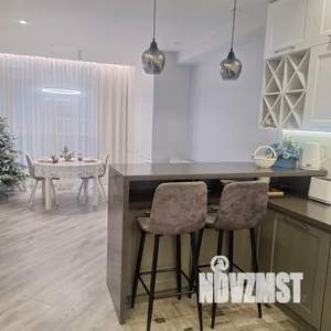 2-к квартира, посуточно, 70м2, 9/17 этаж