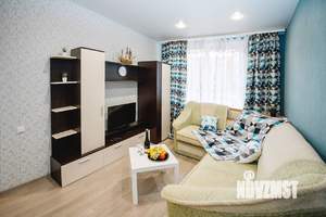 1-к квартира, посуточно, 35м2, 1/25 этаж