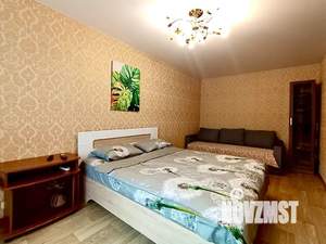 1-к квартира, посуточно, 38м2, 4/5 этаж