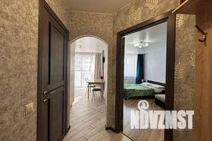 1-к квартира, посуточно, 37м2, 15/28 этаж