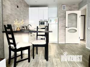 1-к квартира, посуточно, 42м2, 9/25 этаж