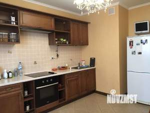 1-к квартира, на длительный срок, 47м2, 7/17 этаж