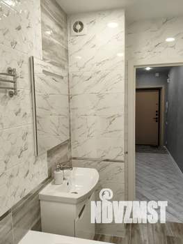 1-к квартира, посуточно, 40м2, 16/24 этаж