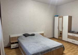 2-к квартира, на длительный срок, 85м2, 2/5 этаж