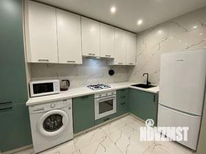 1-к квартира, посуточно, 35м2, 9/9 этаж