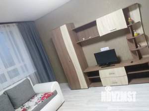 1-к квартира, посуточно, 38м2, 13/23 этаж