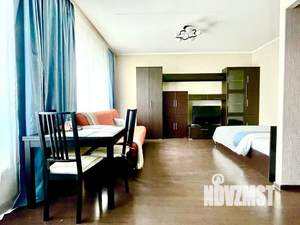 Студия квартира, посуточно, 40м2, 4/9 этаж