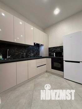 1-к квартира, посуточно, 39м2, 1/1 этаж