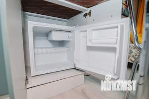 Студия квартира, посуточно, 28м2, 1/32 этаж