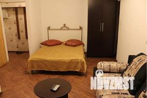 1-к квартира, посуточно, 33м2, 4/4 этаж