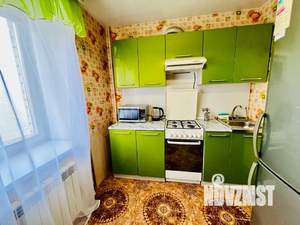 1-к квартира, посуточно, 35м2, 4/10 этаж
