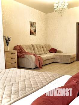 1-к квартира, посуточно, 50м2, 3/5 этаж