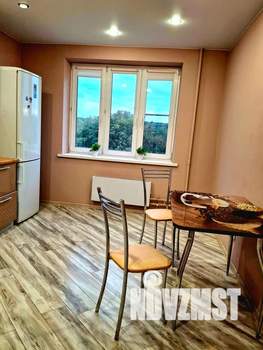 1-к квартира, посуточно, 46м2, 7/15 этаж