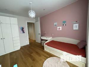 1-к квартира, посуточно, 82м2, 1/1 этаж