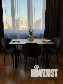 1-к квартира, посуточно, 42м2, 18/25 этаж