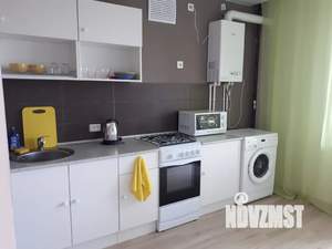 1-к квартира, посуточно, 46м2, 8/15 этаж