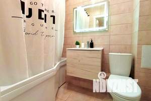 1-к квартира, посуточно, 38м2, 14/15 этаж