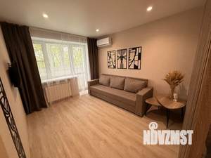 1-к квартира, посуточно, 30м2, 4/5 этаж