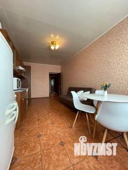 1-к квартира, посуточно, 55м2, 1/1 этаж