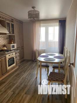 1-к квартира, посуточно, 45м2, 3/12 этаж