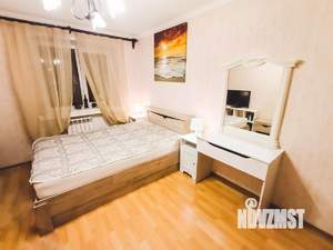 3-к квартира, посуточно, 82м2, 1/1 этаж