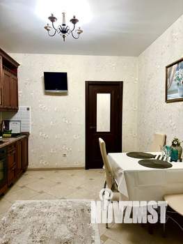 1-к квартира, посуточно, 38м2, 4/6 этаж