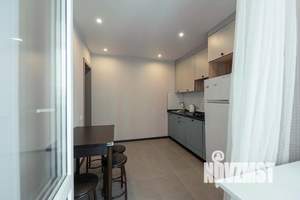 1-к квартира, посуточно, 58м2, 1/1 этаж