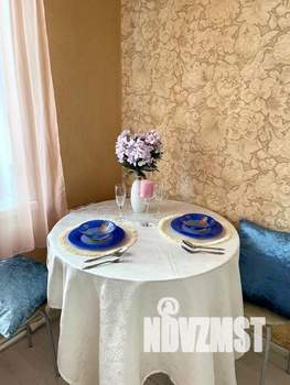 2-к квартира, посуточно, 50м2, 1/1 этаж