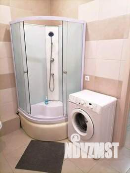 1-к квартира, посуточно, 43м2, 1/1 этаж