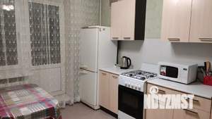 1-к квартира, посуточно, 40м2, 6/12 этаж