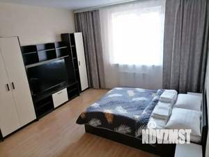 1-к квартира, посуточно, 43м2, 1/1 этаж