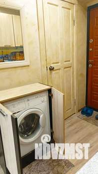 Студия квартира, посуточно, 18м2, 1/5 этаж