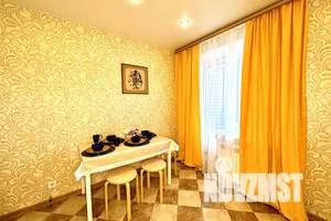 1-к квартира, посуточно, 40м2, 7/15 этаж