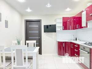 2-к квартира, посуточно, 82м2, 4/10 этаж