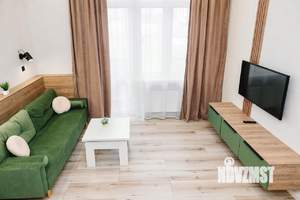 1-к квартира, посуточно, 38м2, 1/1 этаж